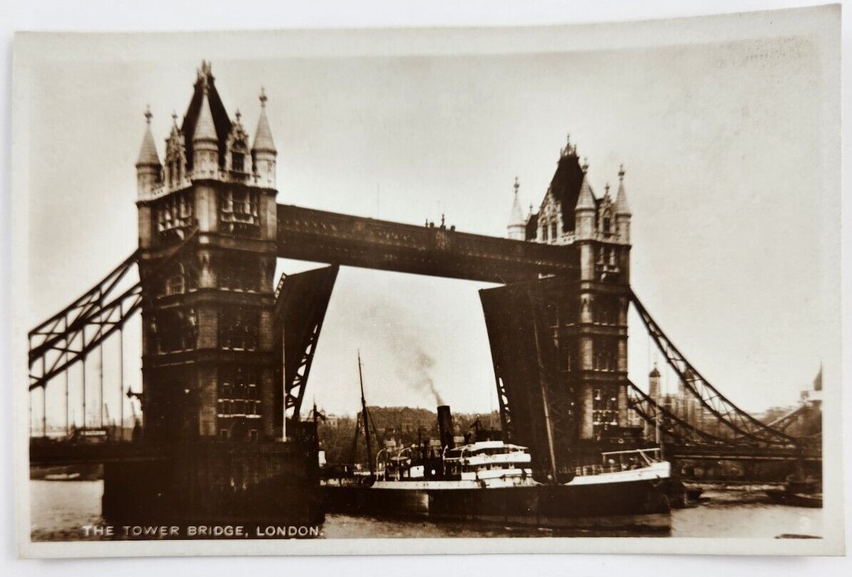 RPPC London England The Tower Bridge Real Photo Vintage Postcard