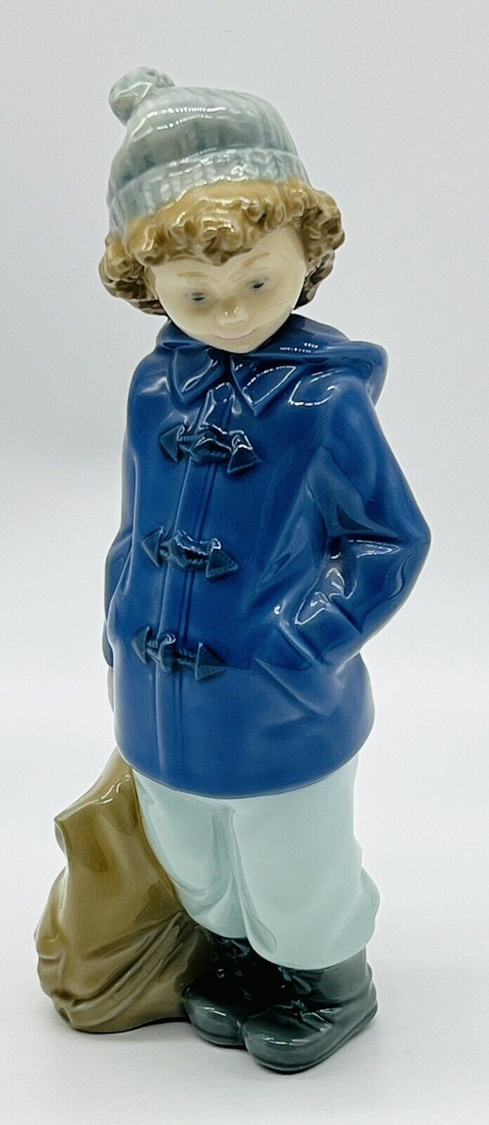 Nao Lladro 1036 Ready For An Excursion Traveling Boy Retired 1987 Rucksack 7.5\