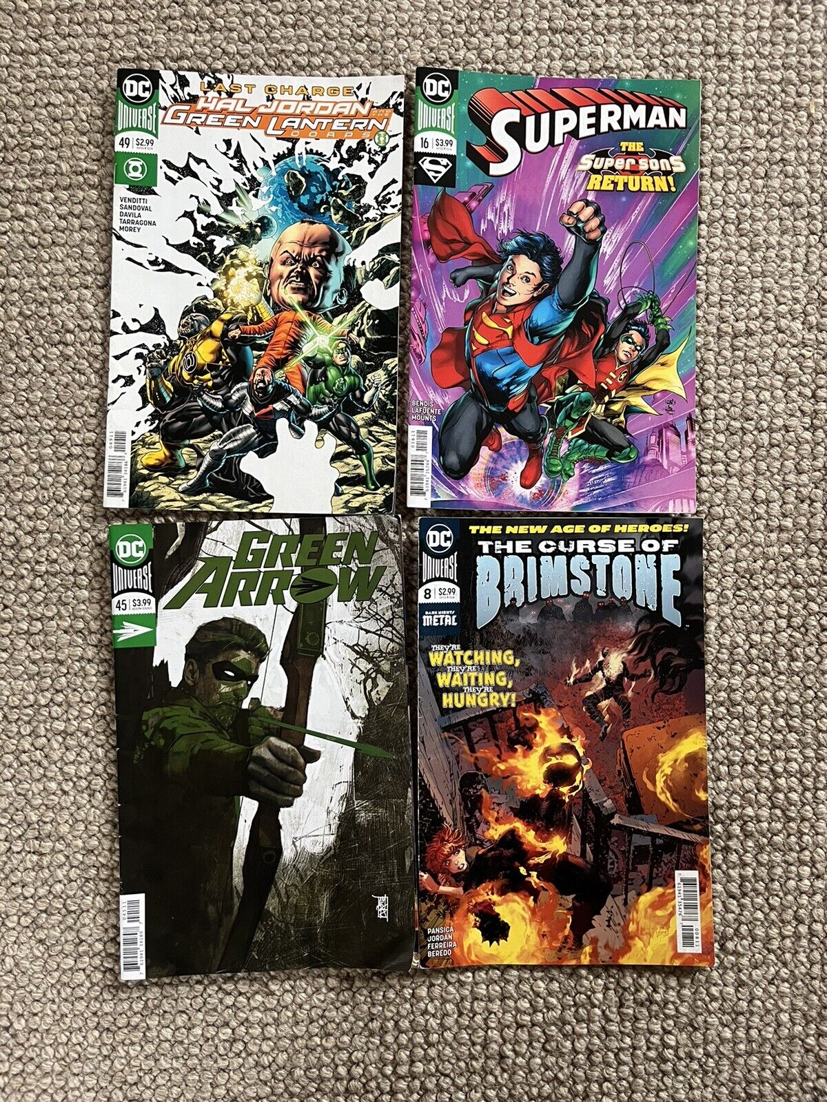 Lot Of 4 Comics Green Arrow #45 DC Universe 2018 Foil, Superman Supersons, More