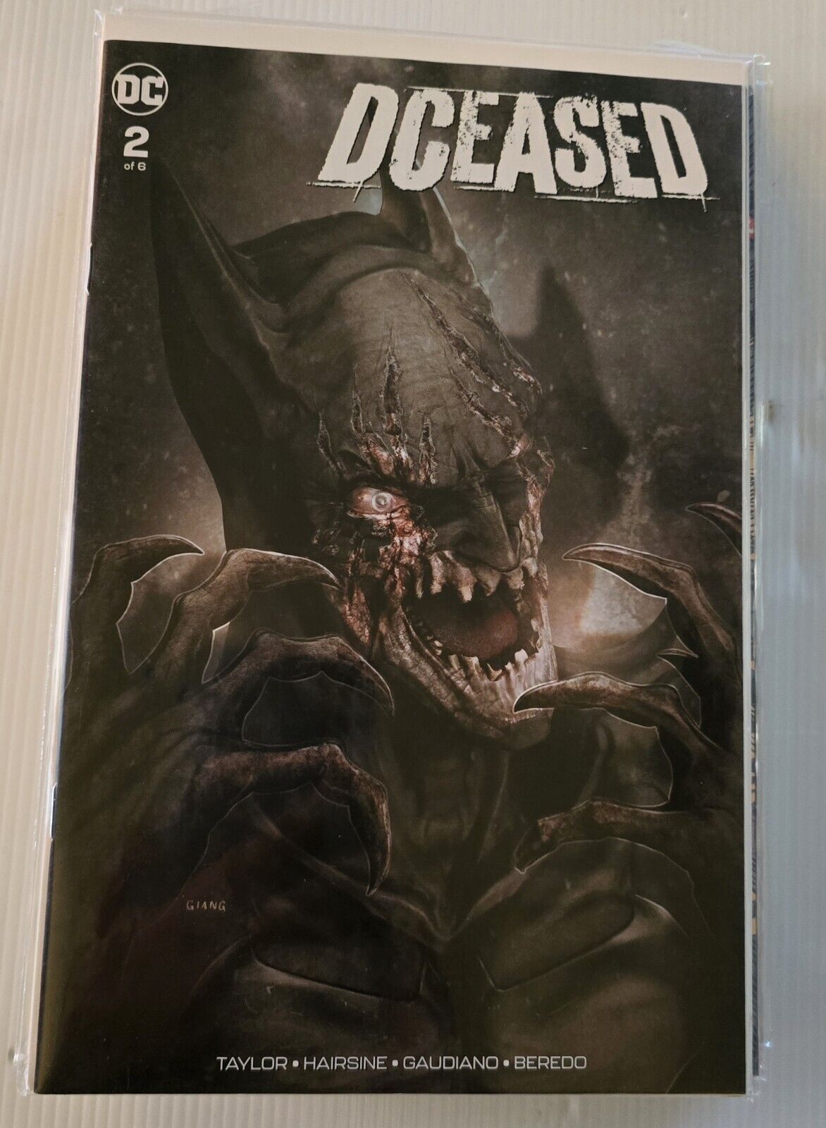 DCEASED #2 - Comics Elite Exclusive - Giang Minimal Trade Dress Variant Cover