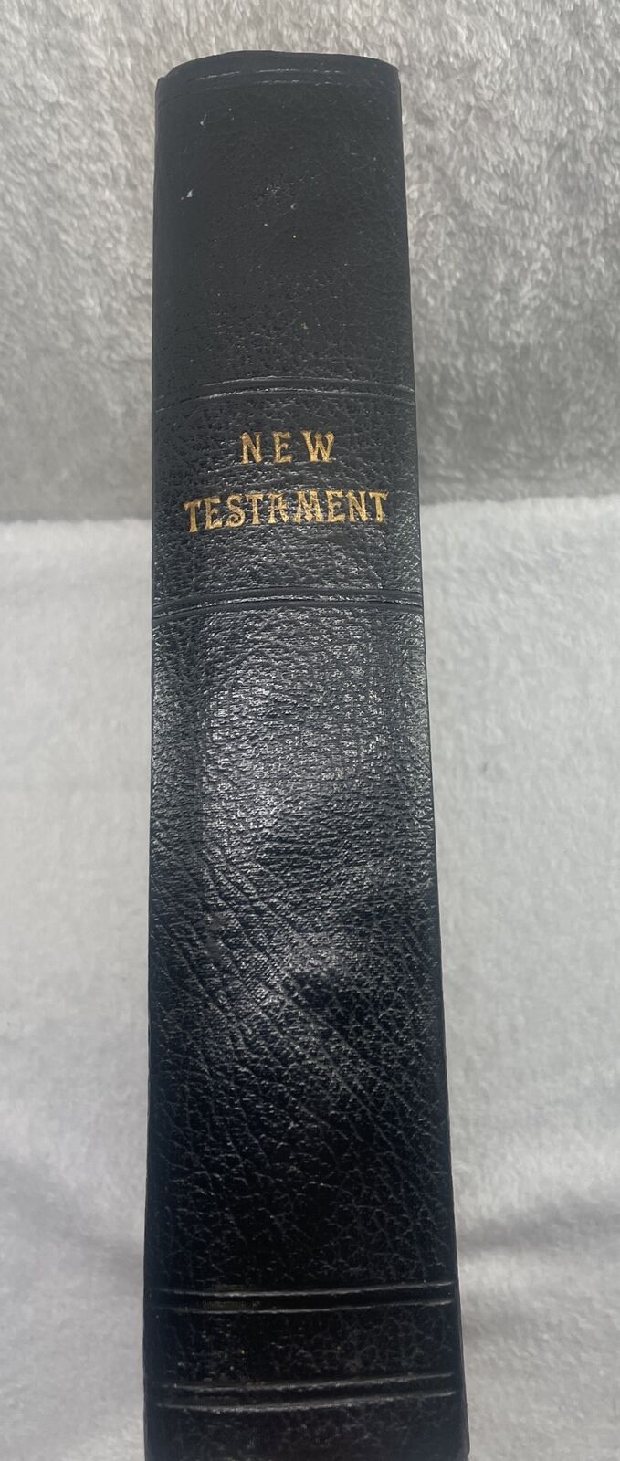 The Holy Bible New Testament Oversized Leather Bound The Complete Commentary