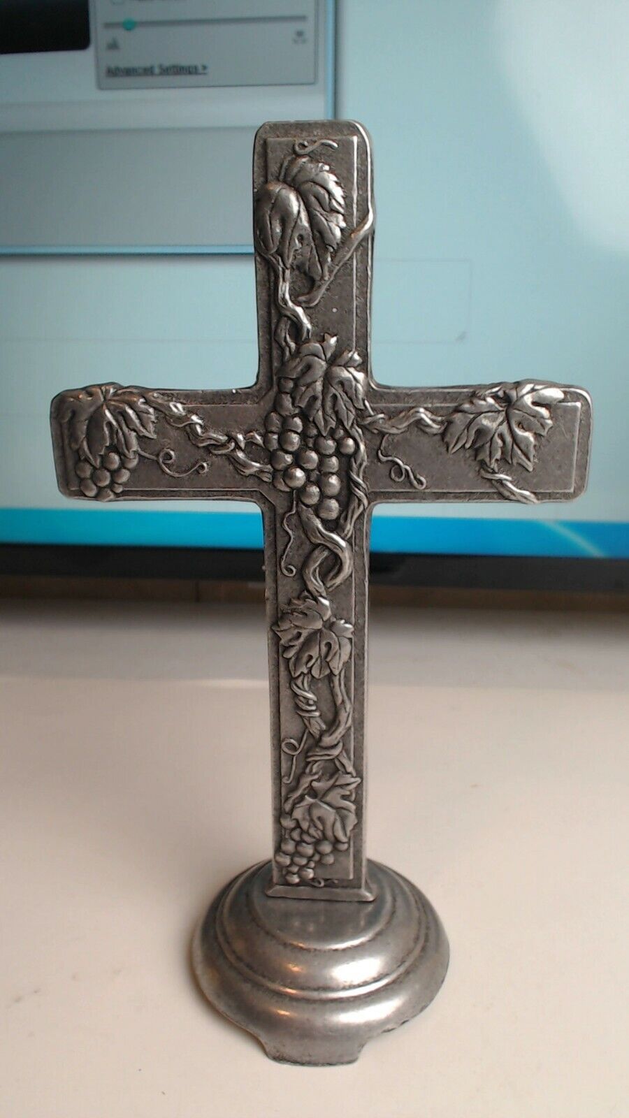 2000 Carson Aluminum Pedestal Cross 10 1/2\'\' x 6 1/4\'\'  