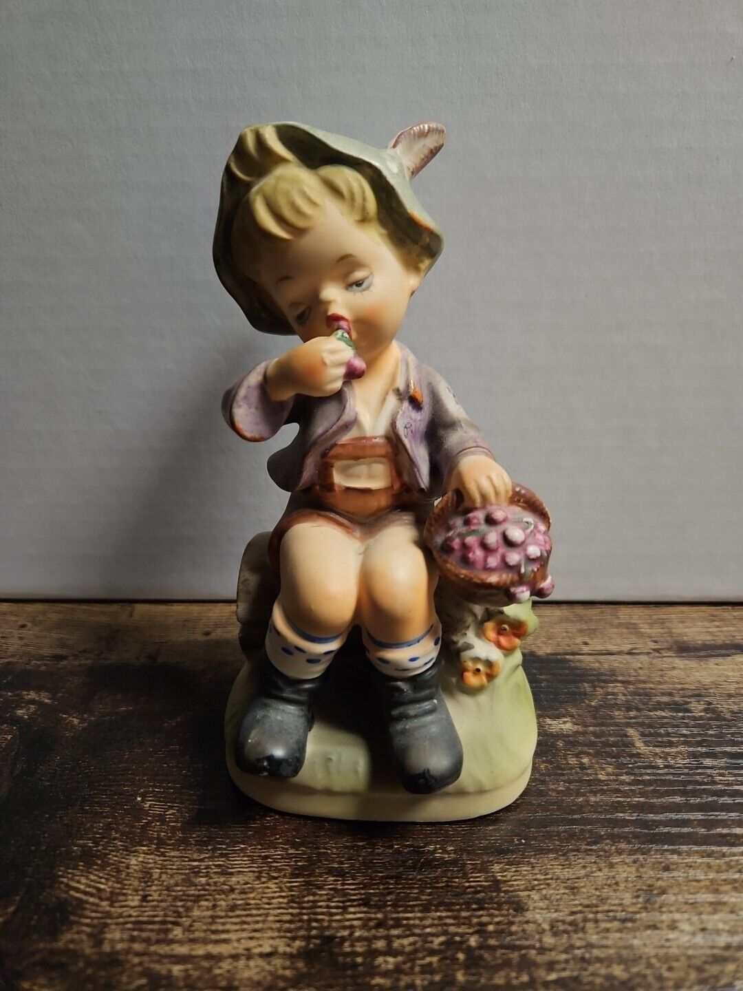 Napcoware Vintage German Style Ceramic Hand Painted Figurine
