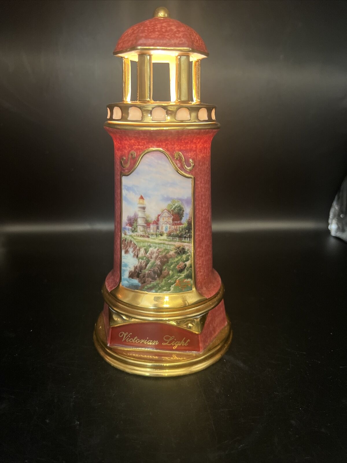 Thomas Kinkade Victorian Light Ceramic 8\