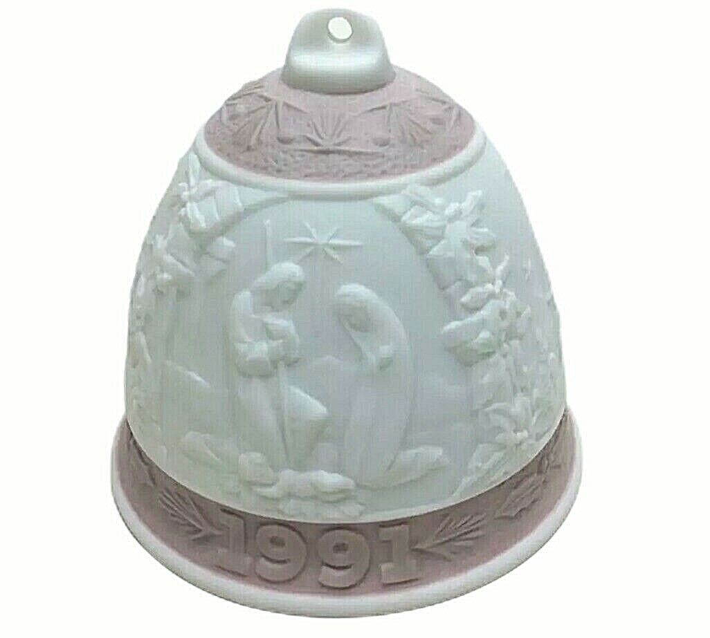 Lladro Ornament 1991 Christmas Bell Lavender Decoration Collectable Spain #5803