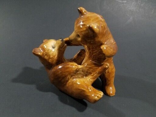 Vintage Goebel West Germany Cute Brown Bear Cubs Playing Figurine 36513-08