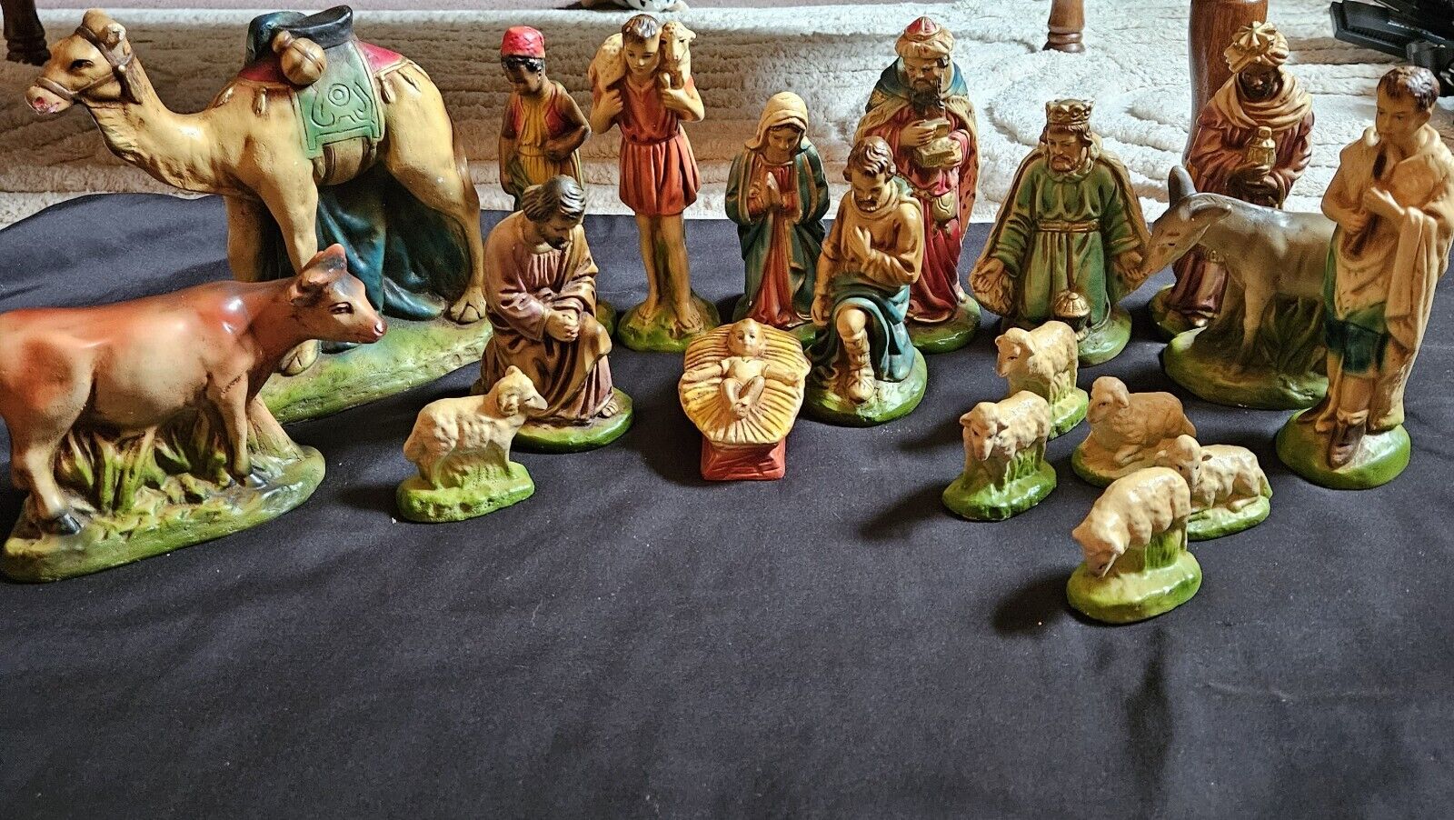 Vintage 19pc Nativity Set Christmas Manger Scene Figurines 
