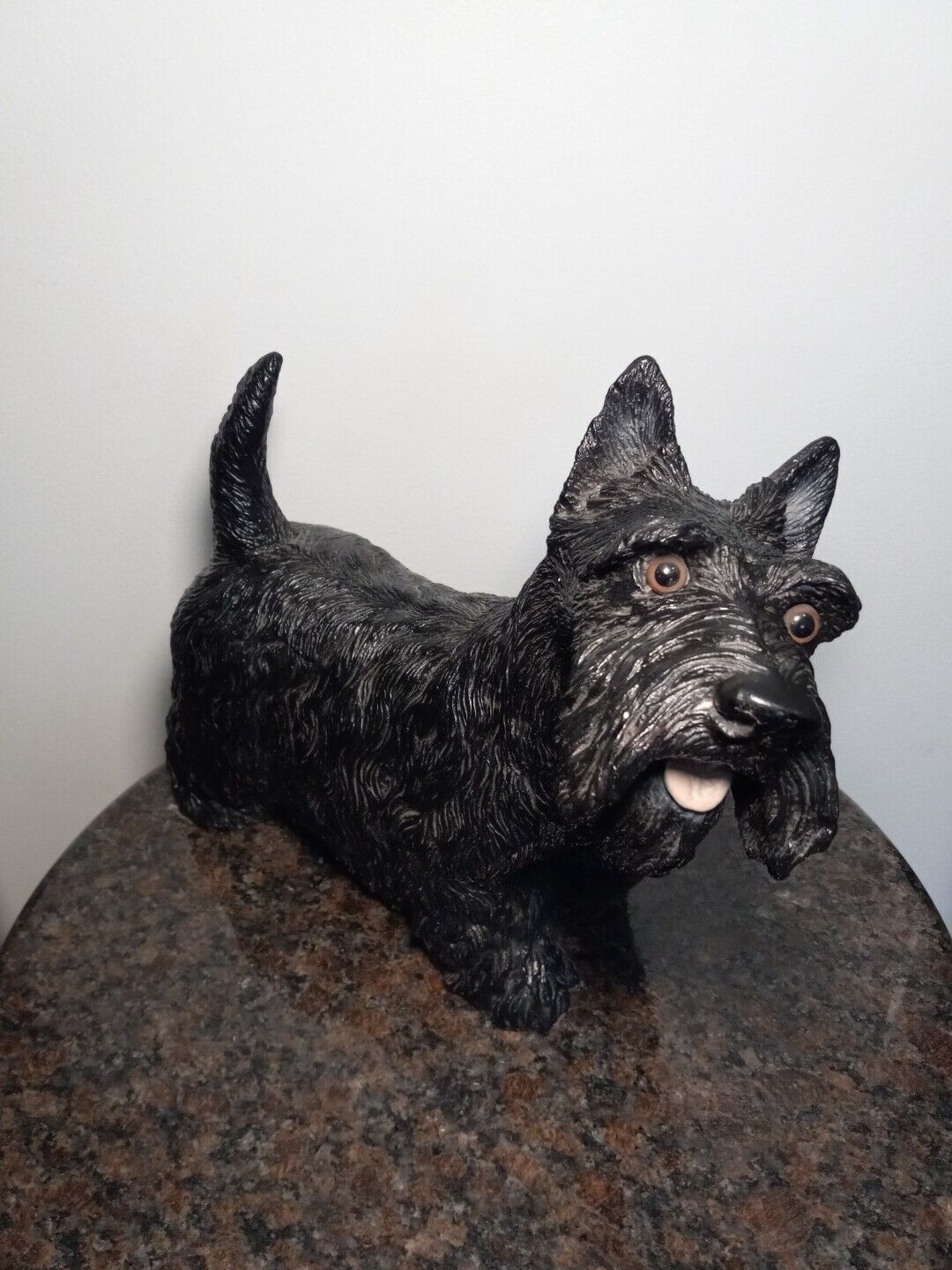 Vintage Realistic Large Scottish Terrier Resin Dog Statue/Sculpture(14\