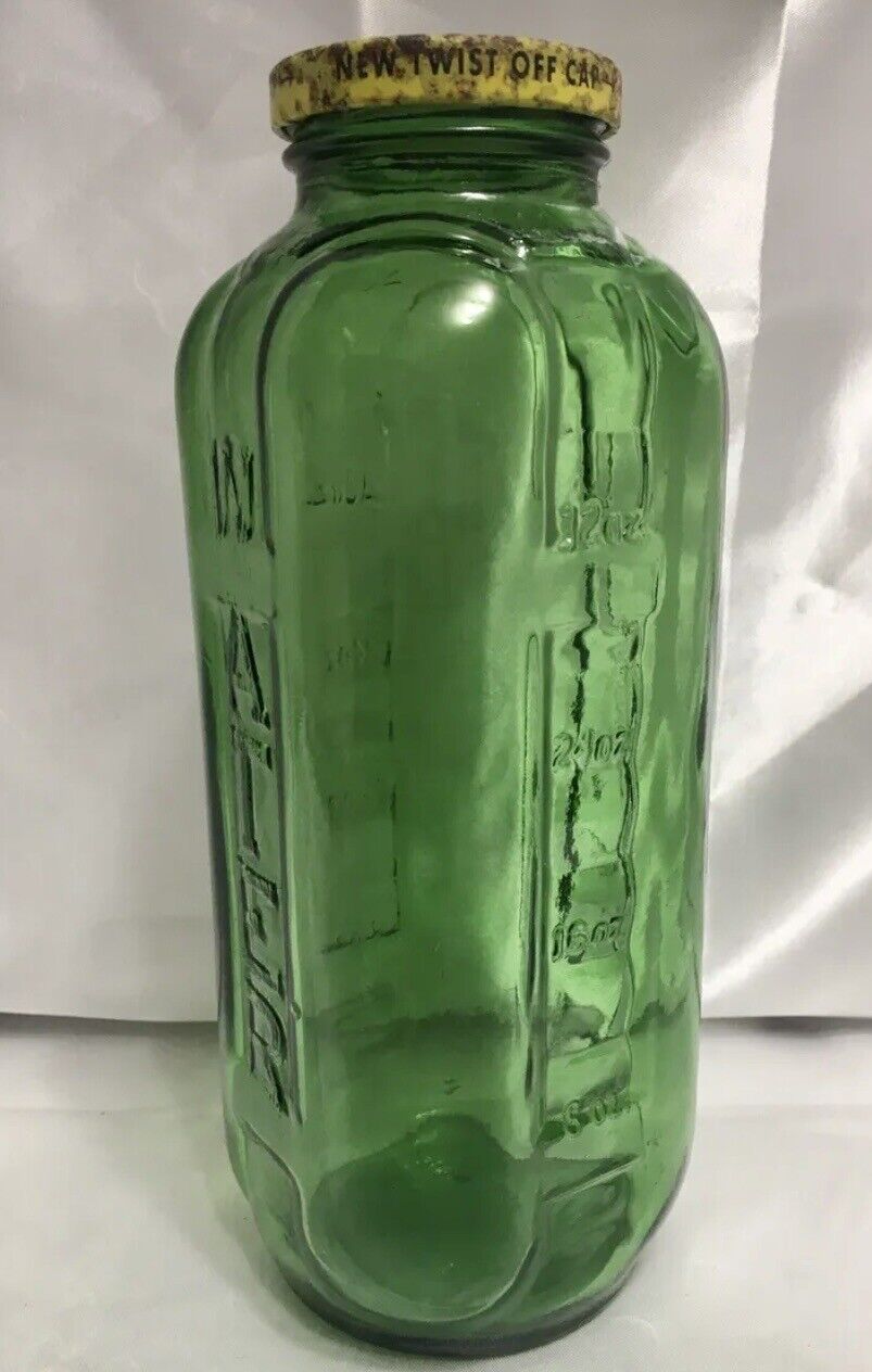 1950s Era Sunsweet JUICE WATER Emerald Green Glass 40oz Refrigerator Jar Bottle