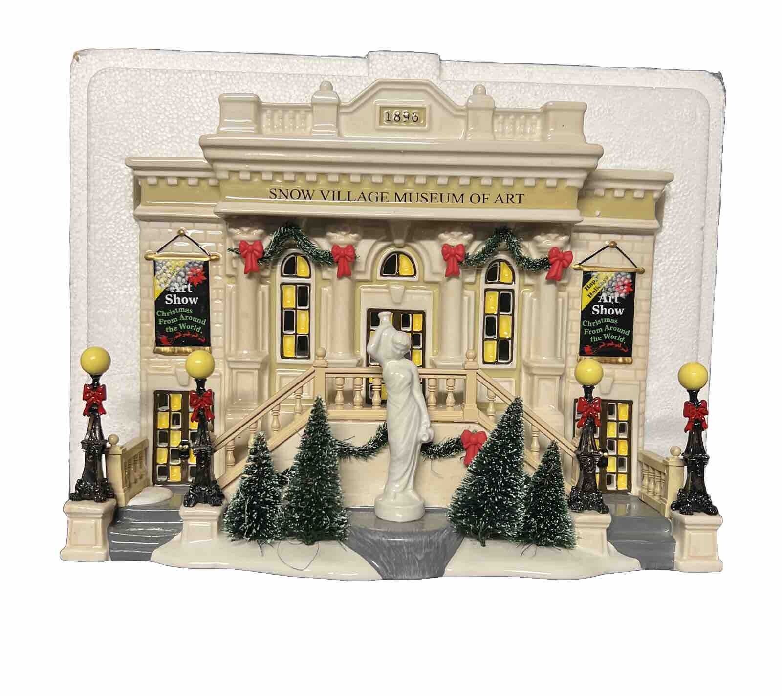 Dept 56 Snow Village Museum Of Art Nice - Bow shows Wear 