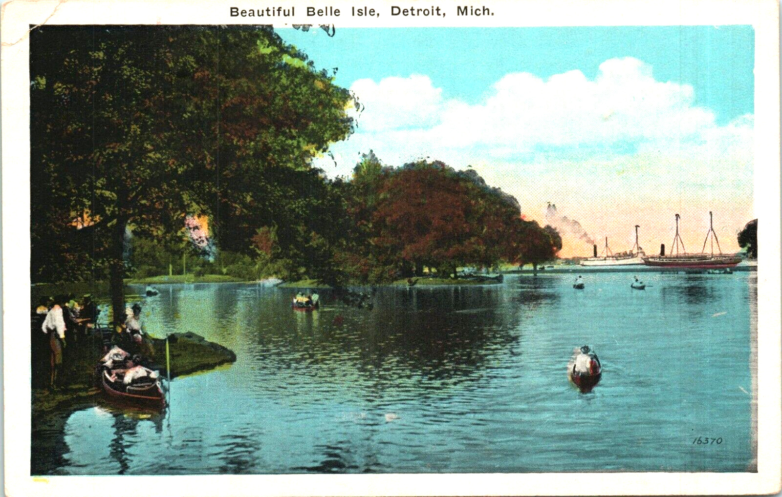 Detroit Michigan Bell Isle Detroit River View Canoes Steamers Ships Postcard