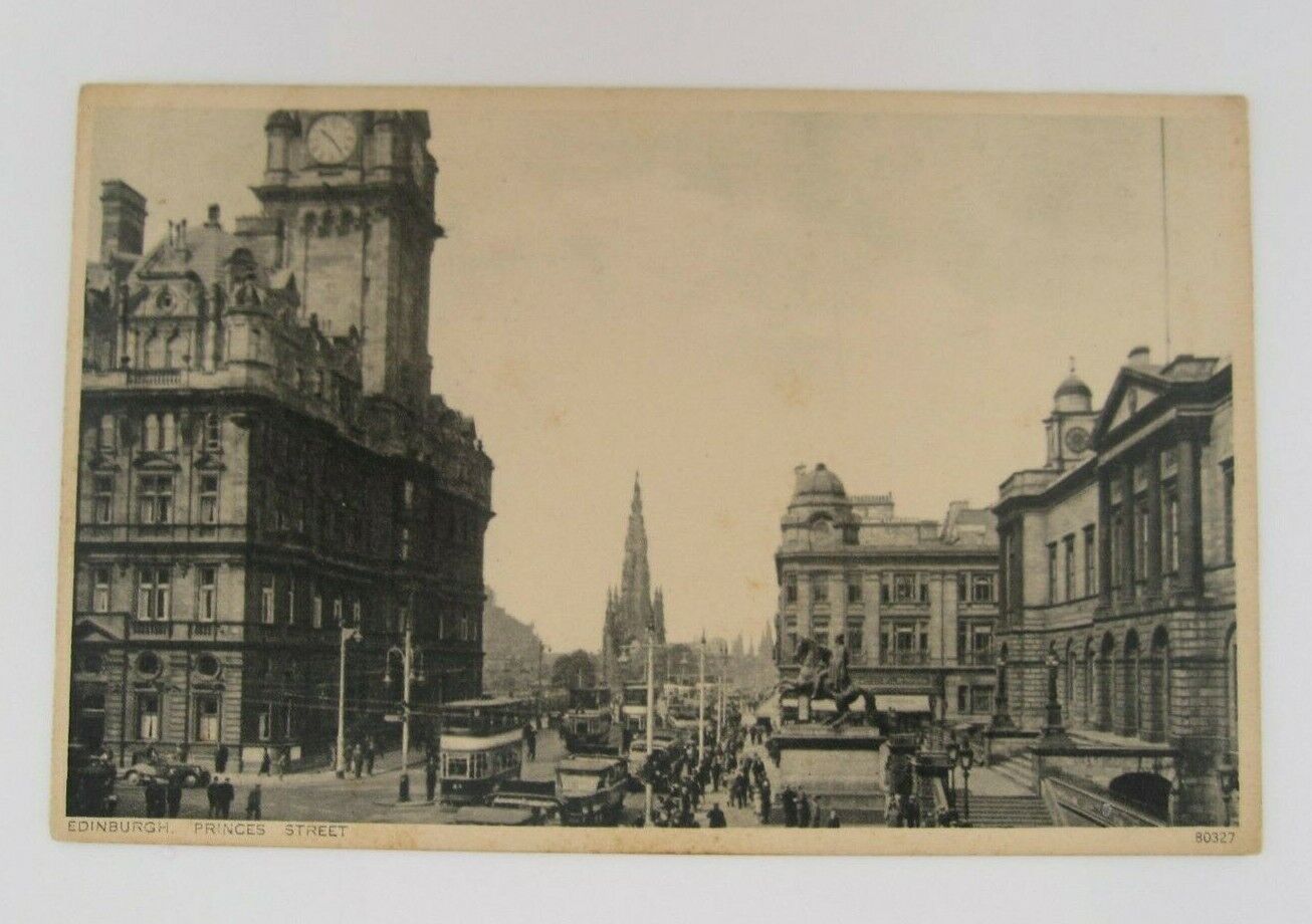 Vintage Edinburgh Prince Street Scotland UK Postcard (A12)