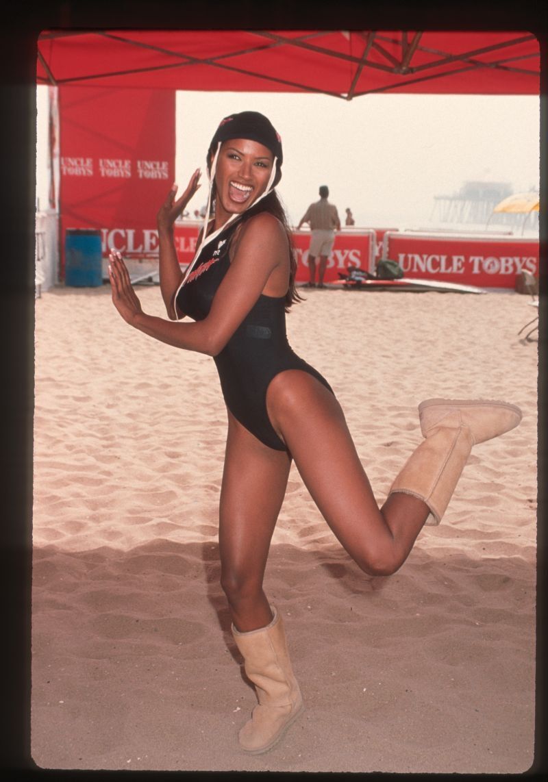 1996 TRACI BINGHAM Swimsuit Pose Original 35mm Slide Transparency BAYWATCH MODEL