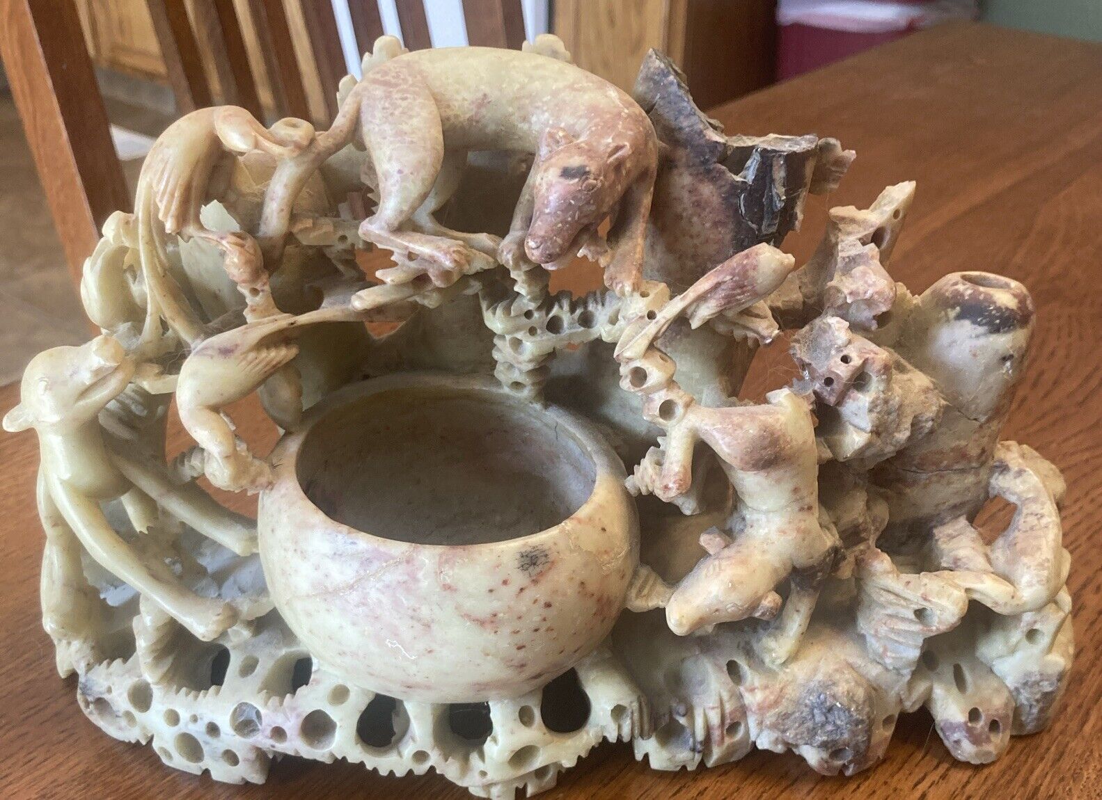 Nice vintage chinese carved soapstone vase Dogs & Birds