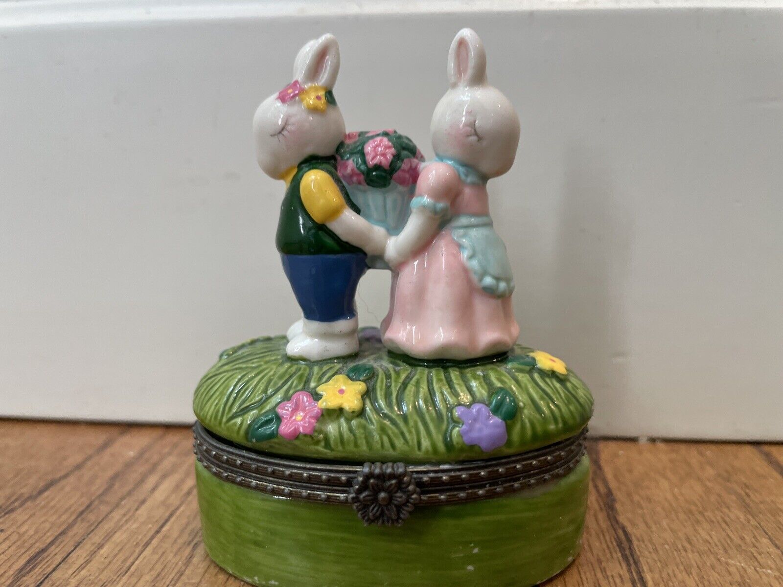 Vintage Bunny Husband and Wife Rabbit Ceramic 3.5