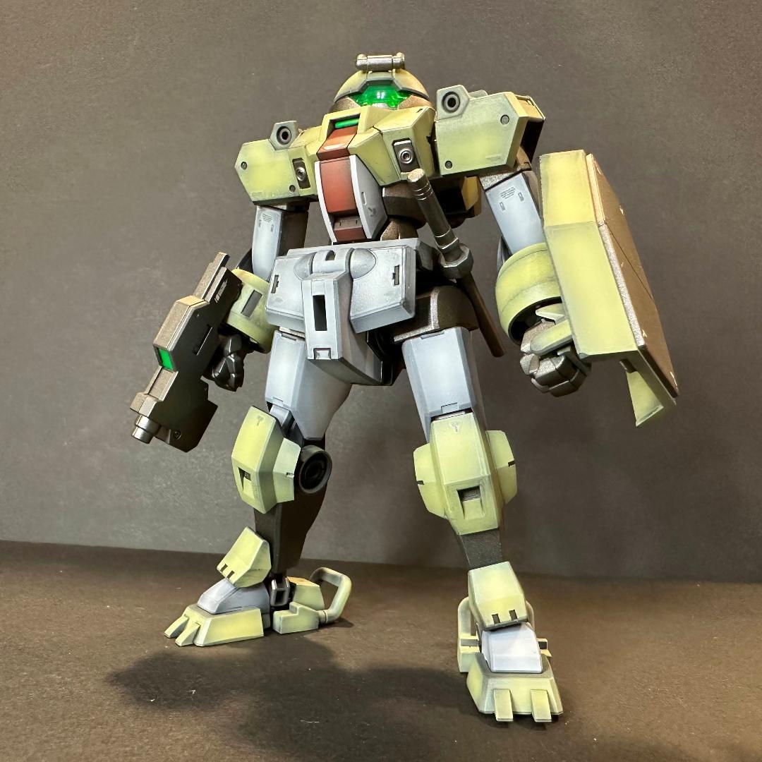 Gundam plastic model finished product HG 1/144 Demi Trainer 1/144 scale Gundam