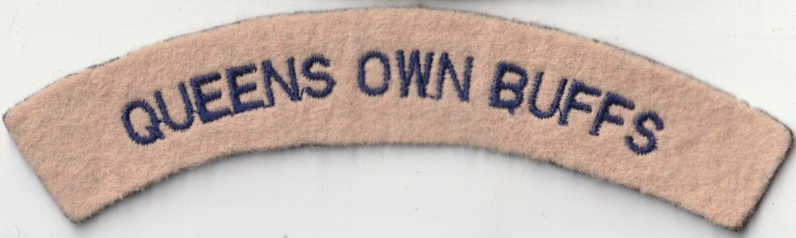 Queen\'s Own Buffs (Royal Kent Reg.) Embroidered Cloth Shoulder Title. 1961-66