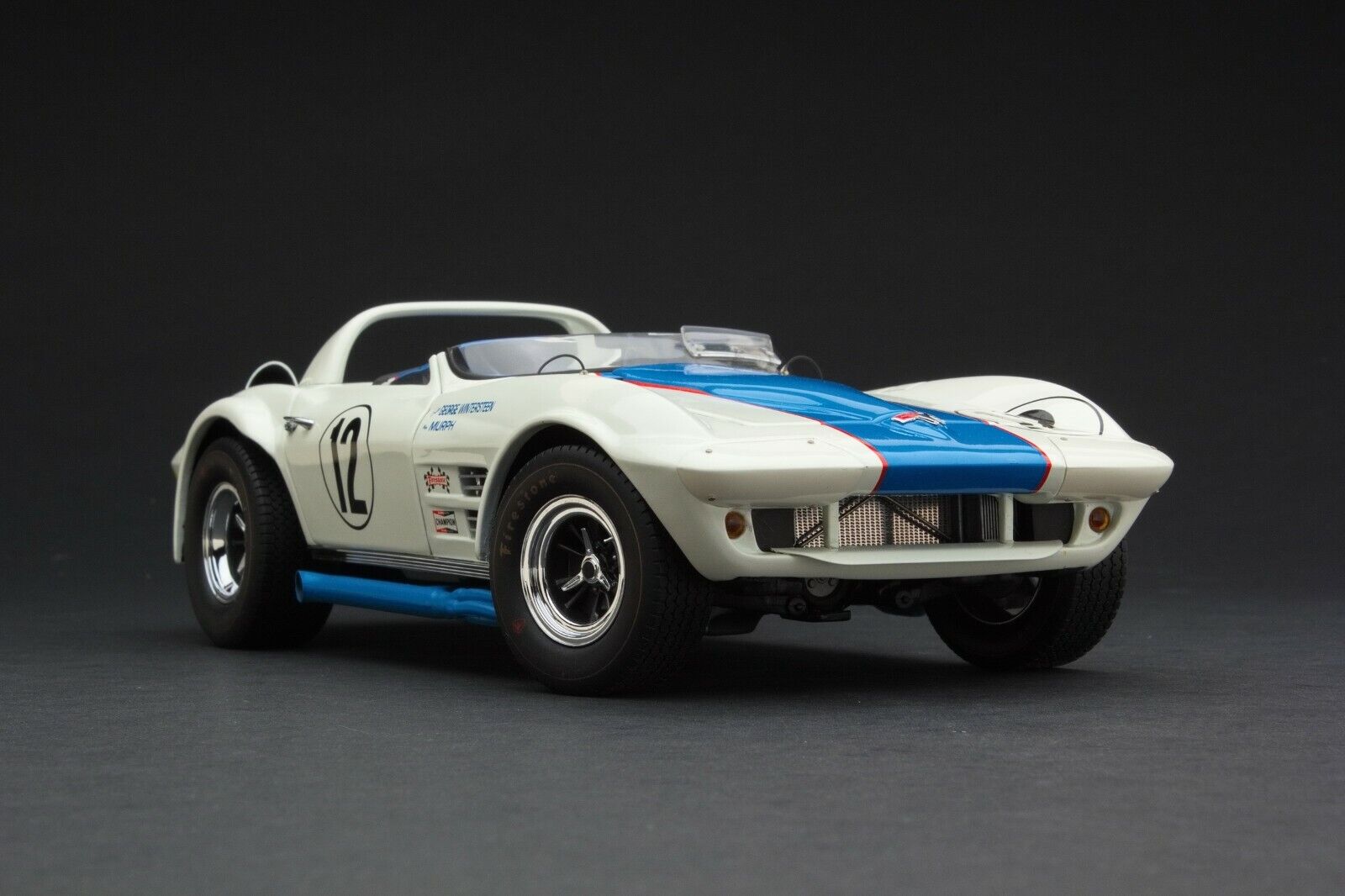 Exoto | 1:18 | 1966 Exoto Corvette Grand Sport | USRRC Watkins Glen | # RLG18031