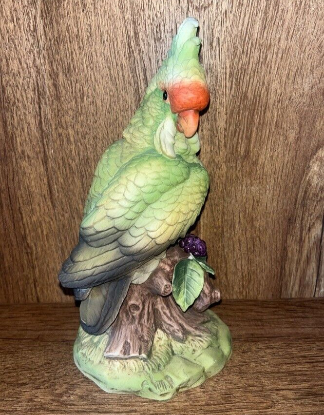 Vintage Cockatoo by Andrea #5959 Porcelain Figurine 8-1/2\