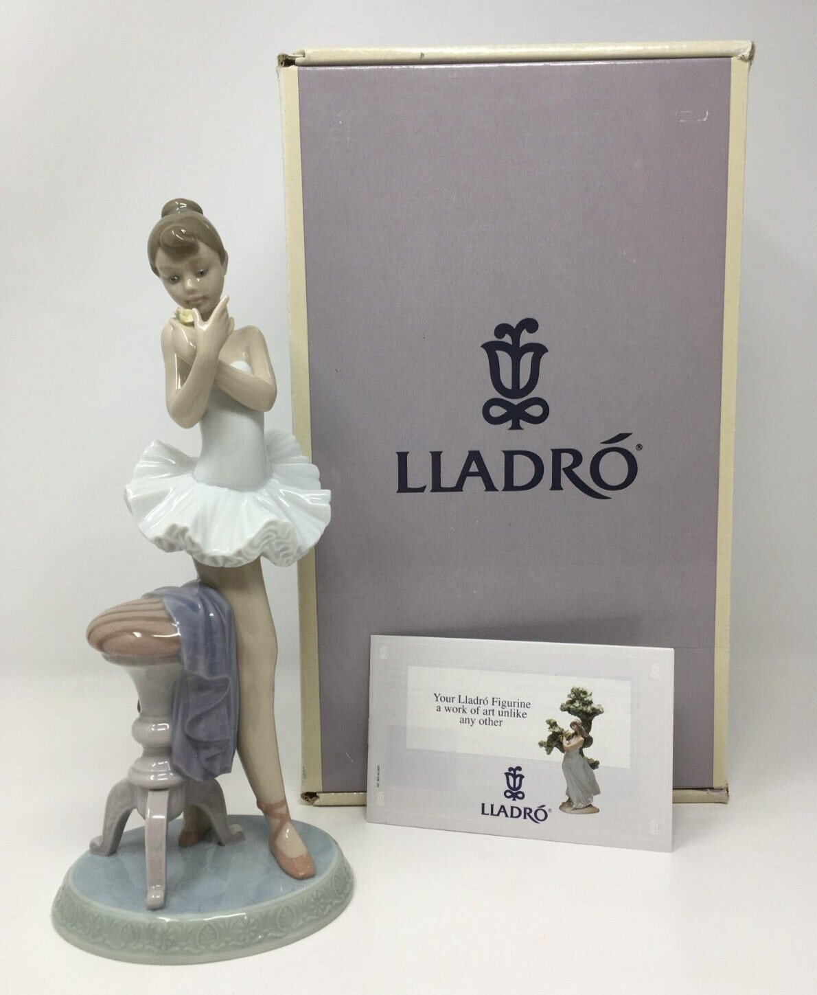 Lladro For a Perfect Performance 7641 Figurine 10.5\
