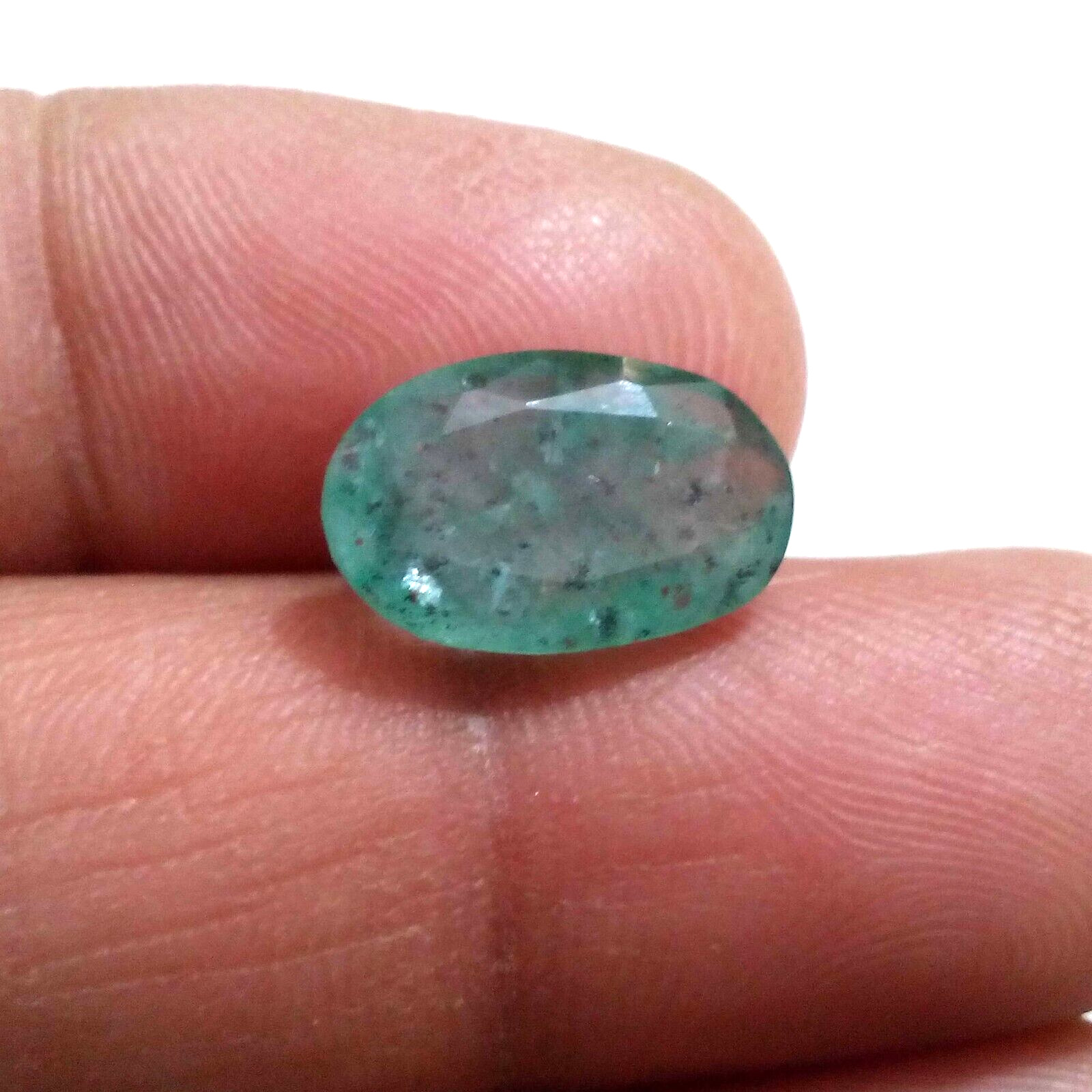 Beautiful Zambian Emerald Oval Shape 5.50 Crt Top Green Faceted Loose Gemstone