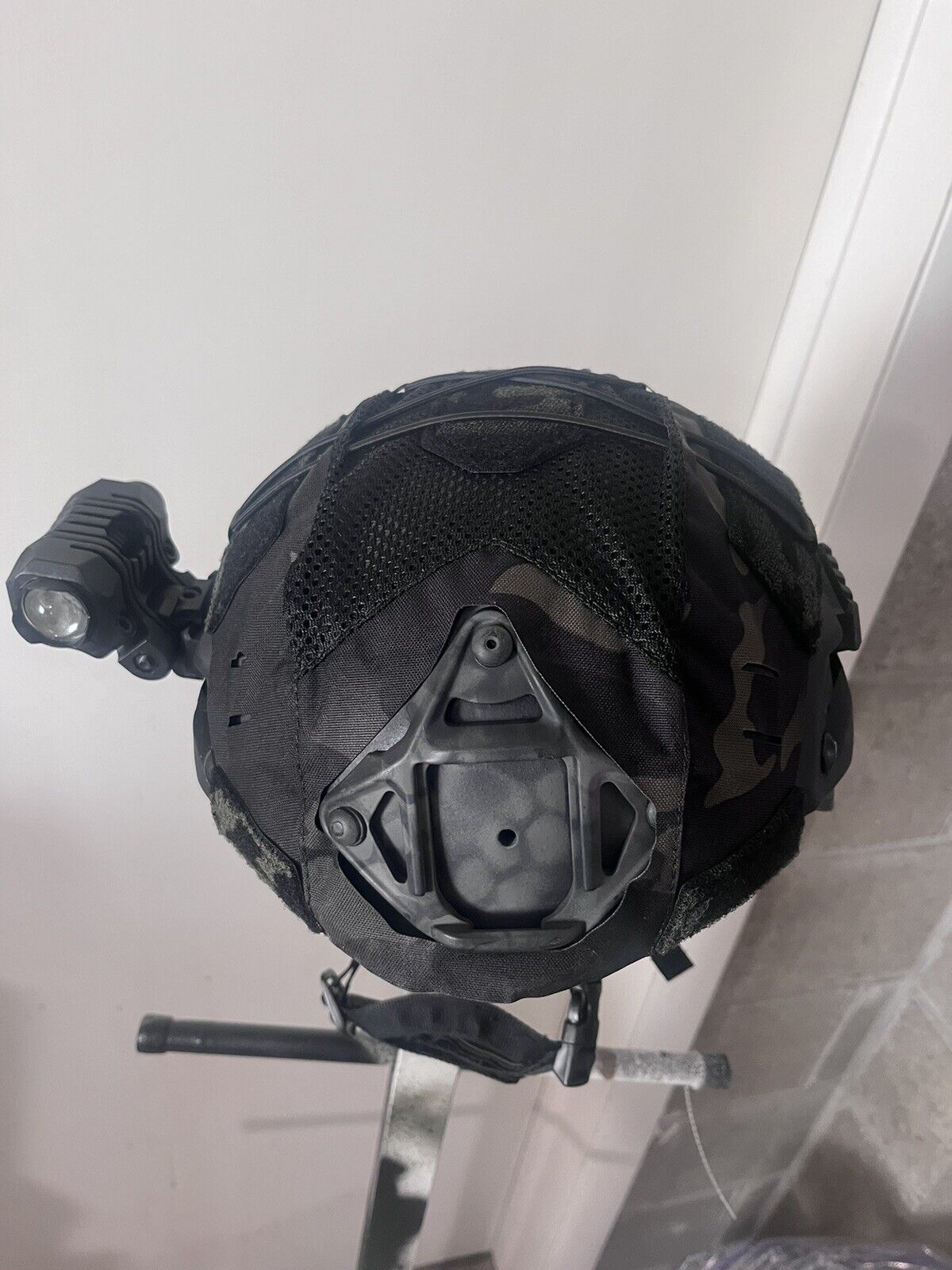 MSA Medium ACHelmet with Black Multicam Cover and Accessories