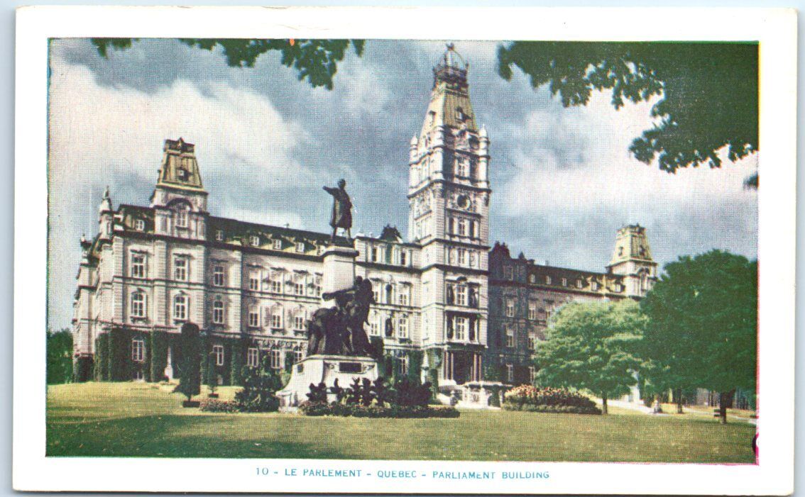 Postcard - Parliament Building - Quebec City, Canada
