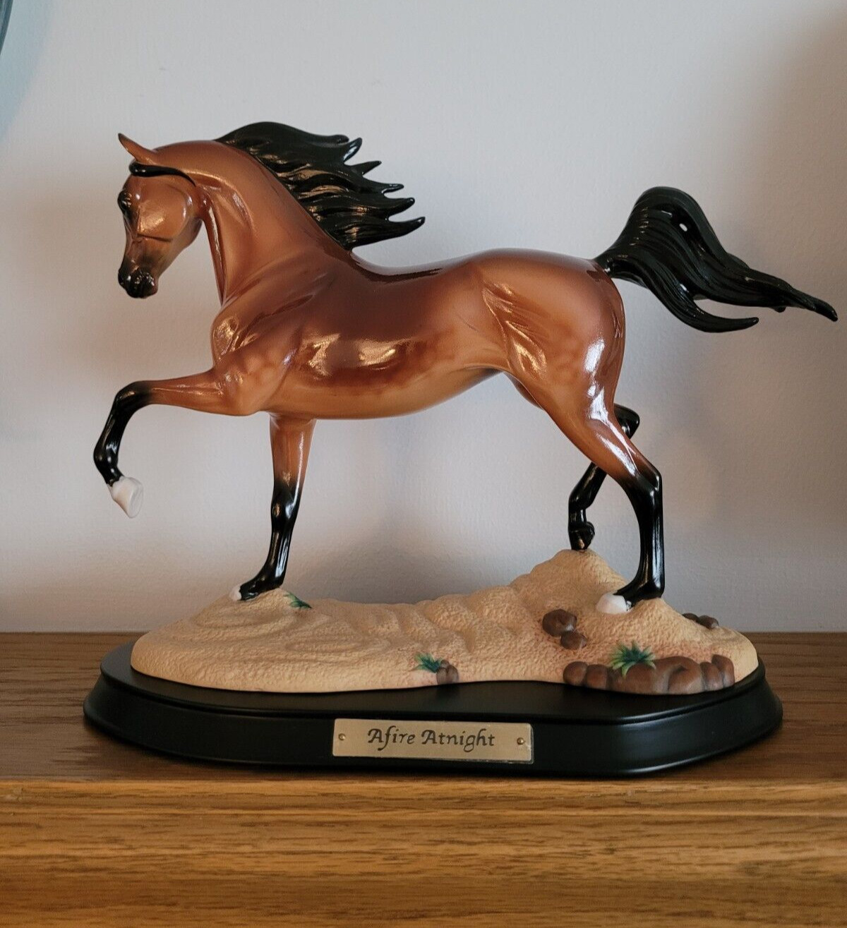 Stunning Breyer porcelain Arabian horse Afire Atnight  COA original box #8145
