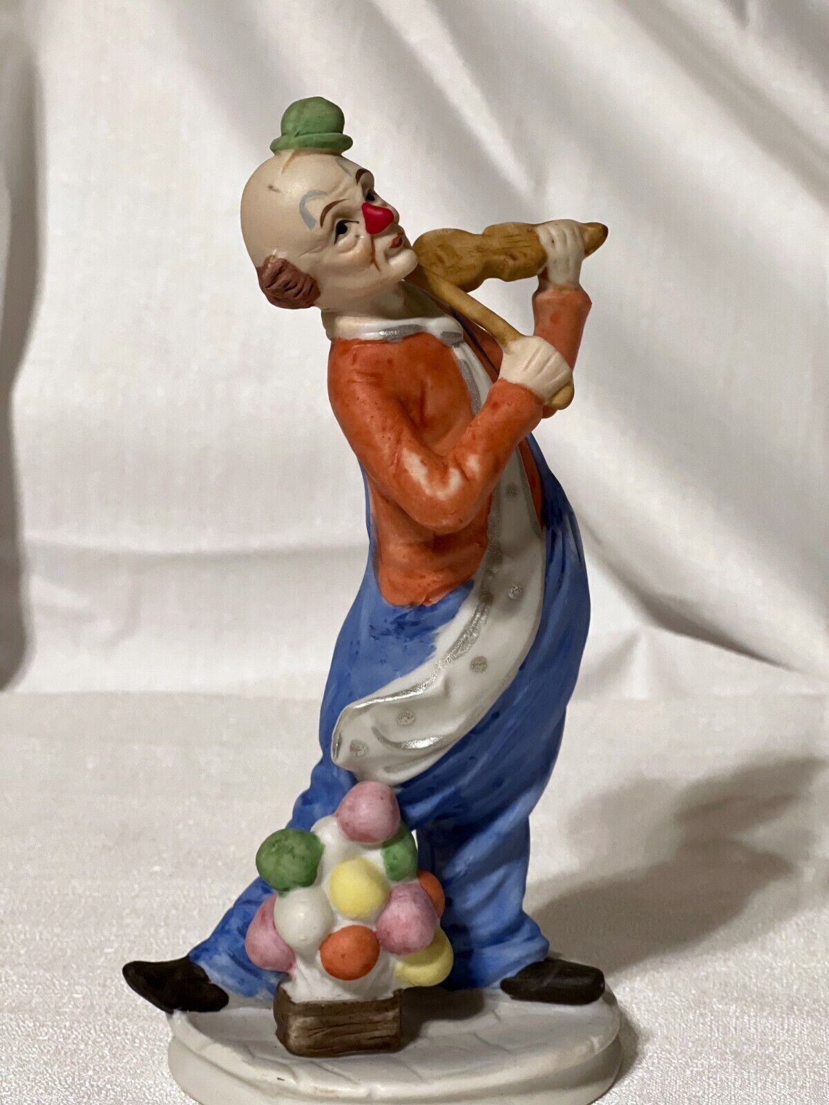 Clown Figurine Ceramic Vintage Jasco Clown Figurine Violin and Balloons