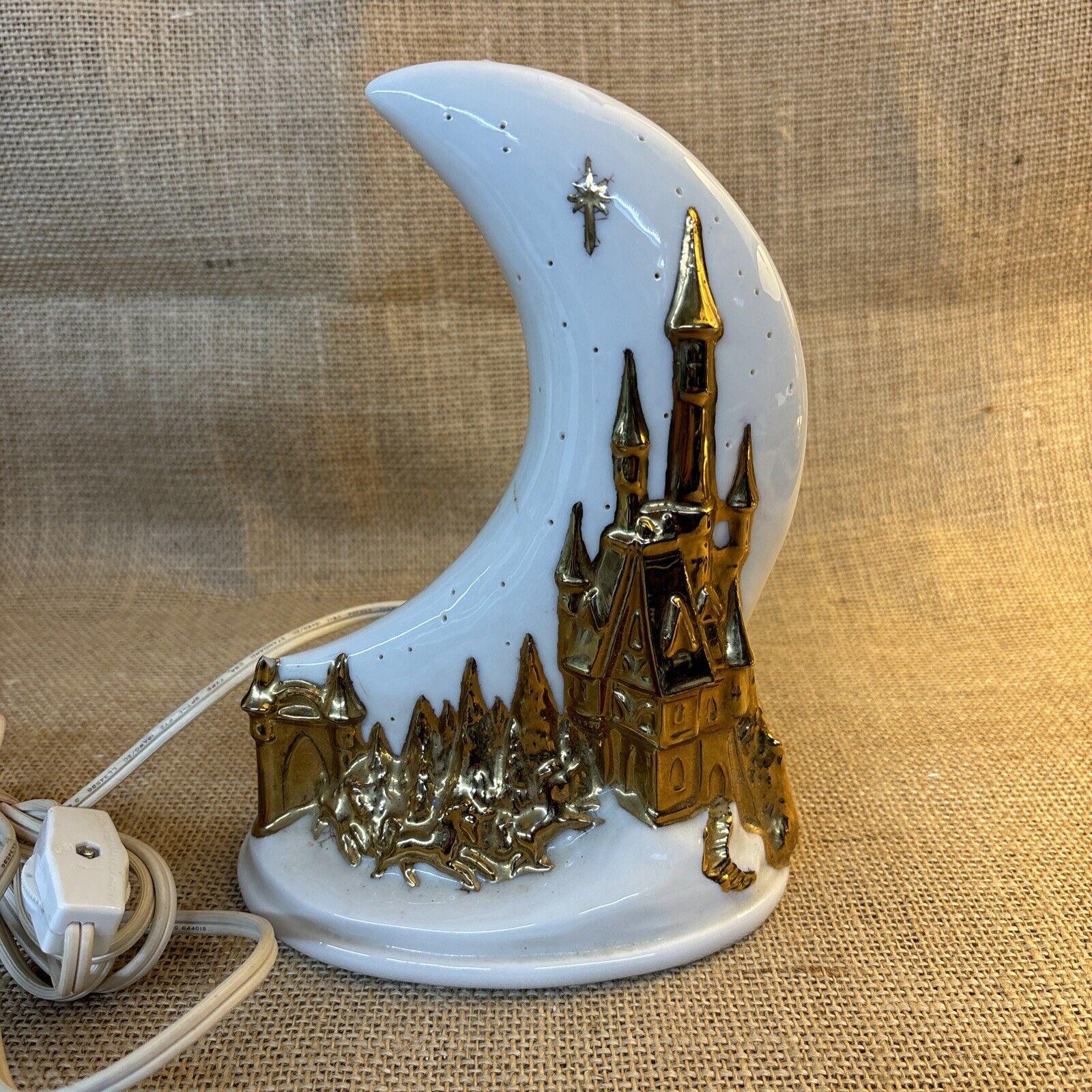 Vintage Magical Castle Crescent Moon Unicorn &  Night Light Lamp Nightlight