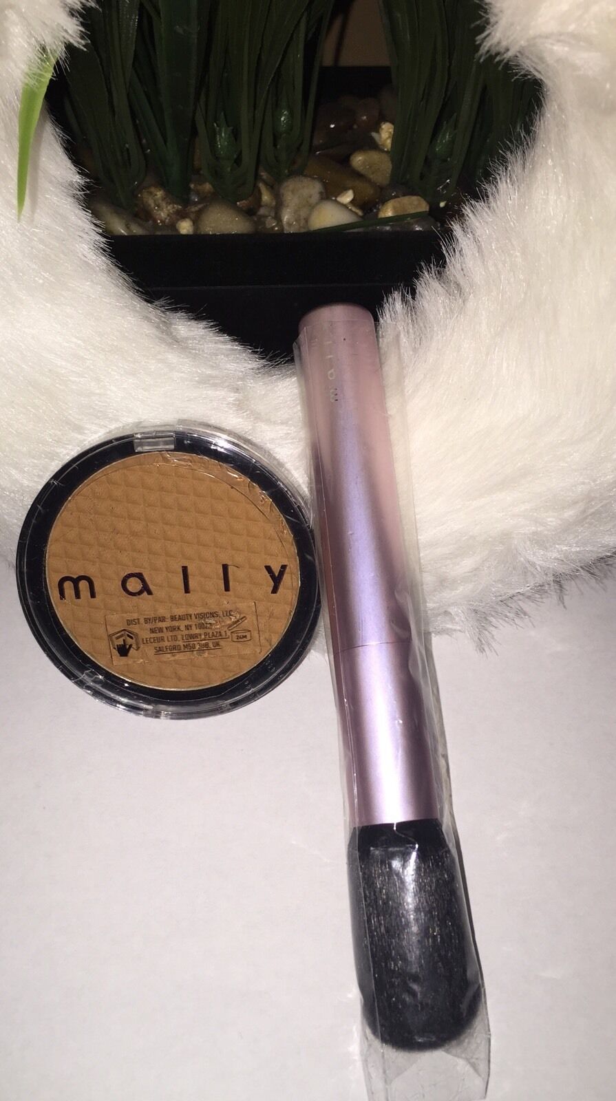Mally Liquifuse Powder Foundation & Brush ~TAN~ Brand New, NO BOX