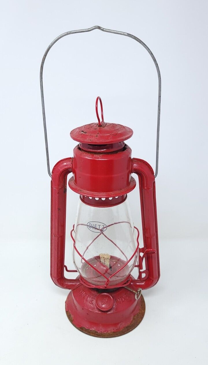 Vintage DIETZ Junior No 20 Red Kerosene Lantern Lamp w/Glass Globe 12.5”