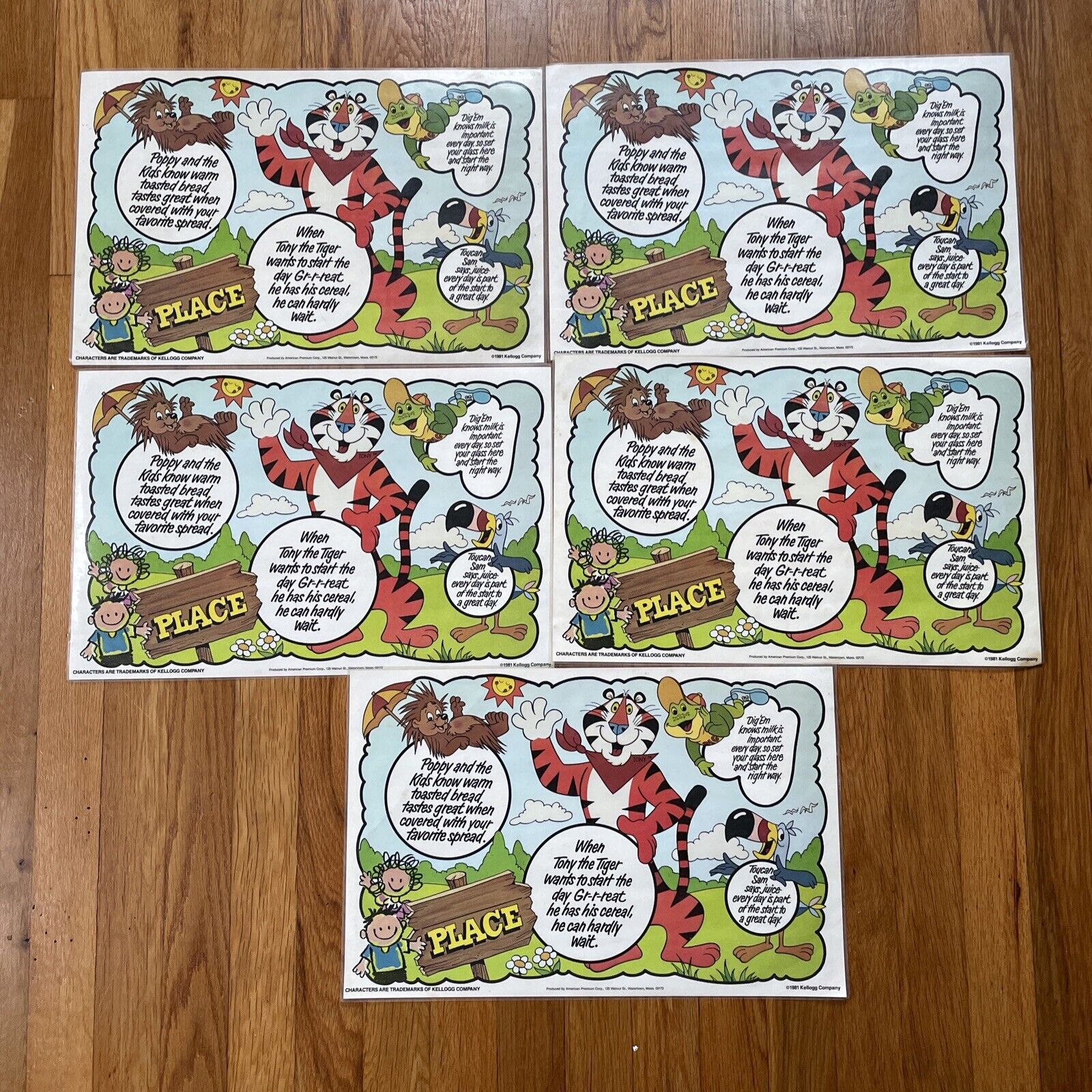 VINTAGE 1981 Kellogg's Tony the Tiger USA Map Double Sided Placemat Set of 5