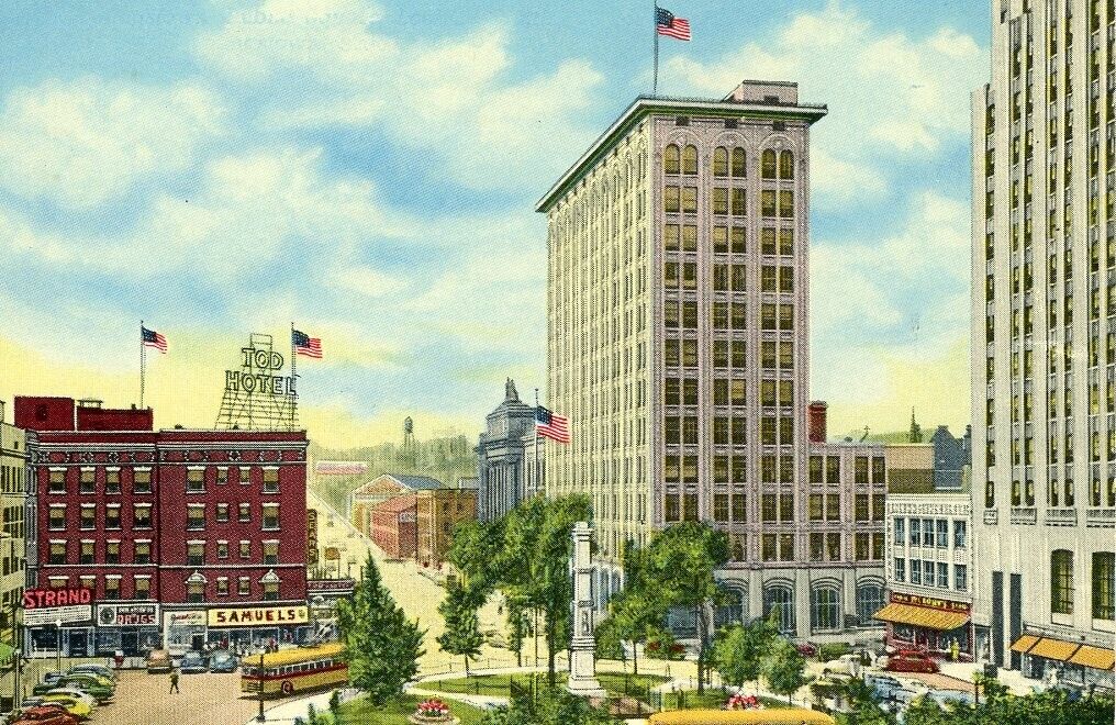 Youngstown, OH - Public Square - Main Street - MCM 1940's