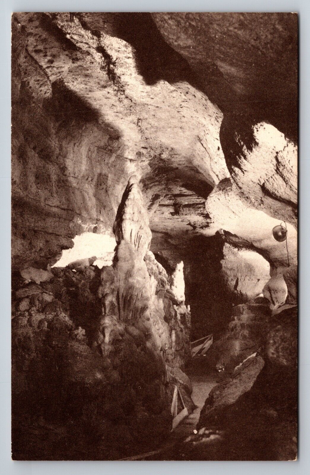 The Hall Of Statuary Cave Of The Mounds Blue Mounds Wisconsin Vintage Unposted
