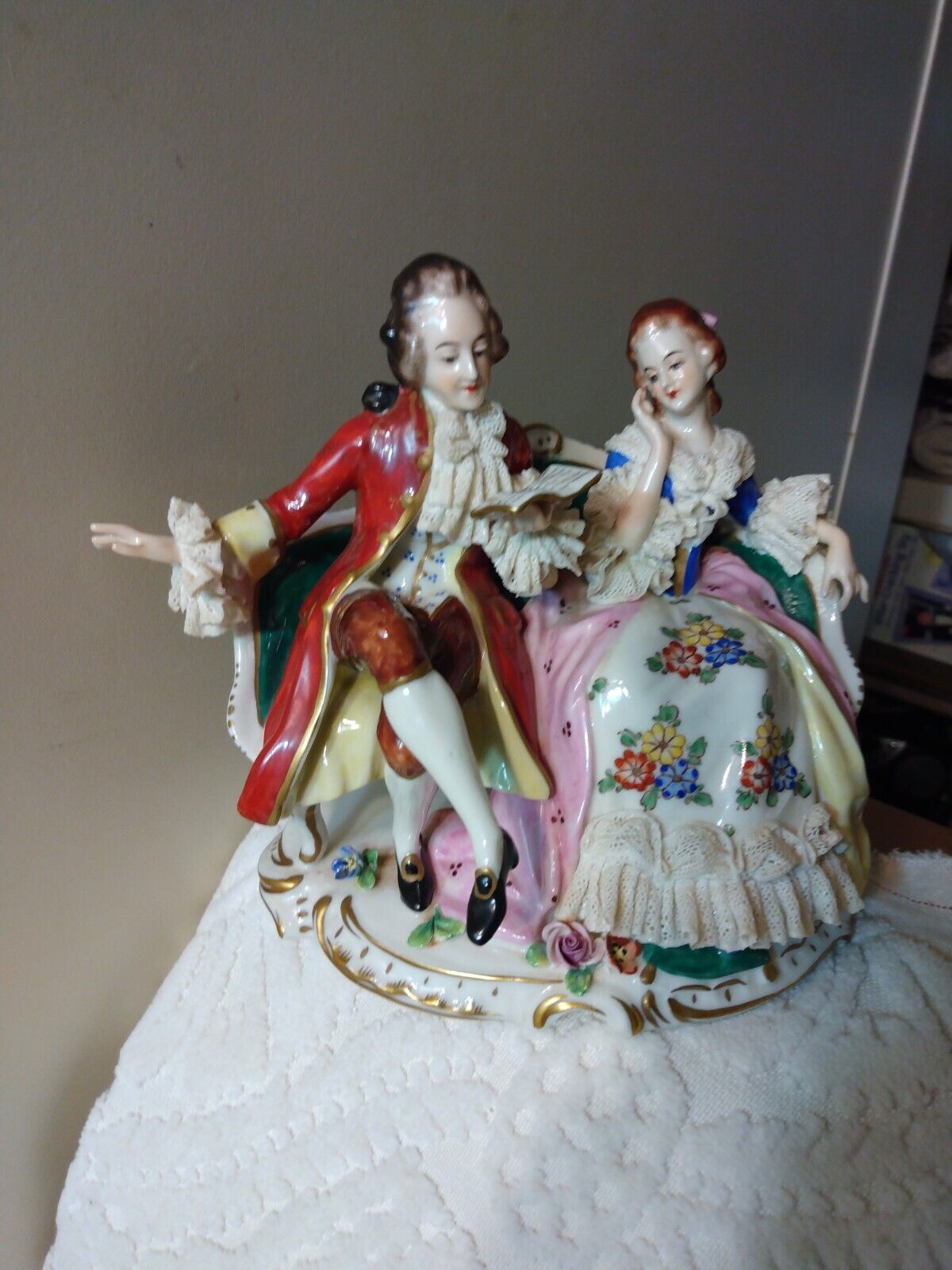 Vtg German Dresden Volkstedt Porcelain Figurine Courting Pair Mkd Hd/Ptd Pretty