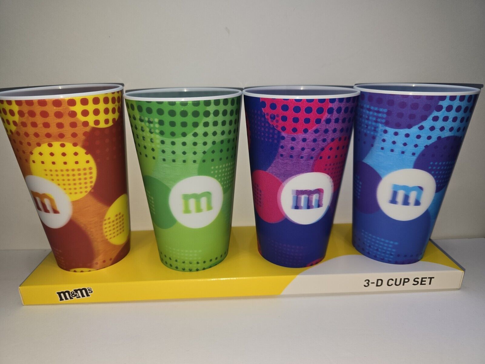 M&M\'s 3-D Hologram Drinking Cup Set of 4 (orange, Green, Purple, and Blue)