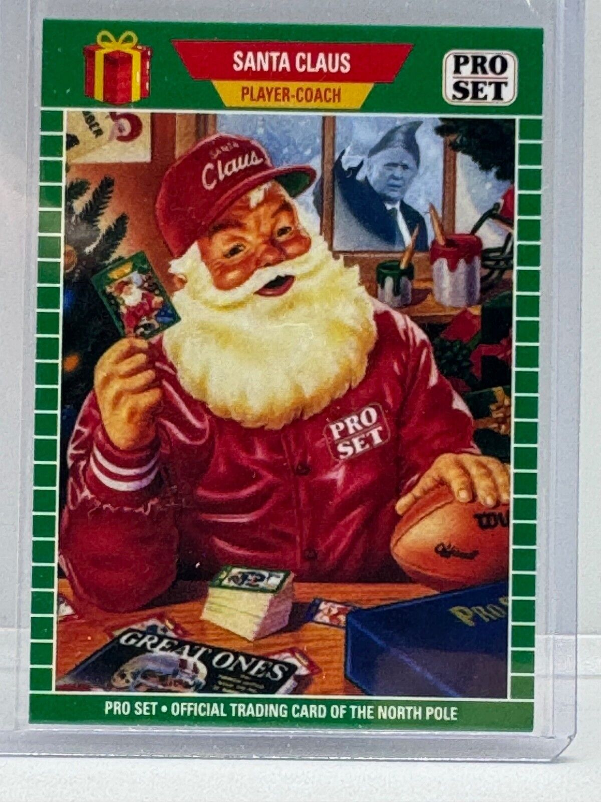 Donald Trump Santa Claus 2021 Leaf Pro Set 1989-03 Trading Card Window Elf