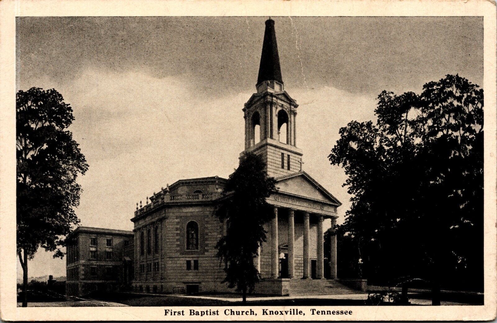 Postcard Knoxville Tennessee - First Baptist Church