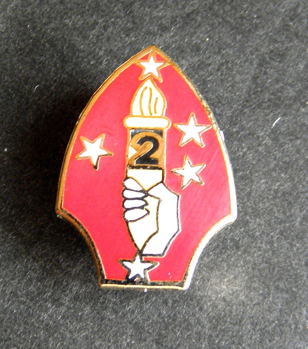VIETNAM 2nd MARINE DIVISION MARDIV Marines Mini Lapel Pin Badge 5/8 x 7/8 inch