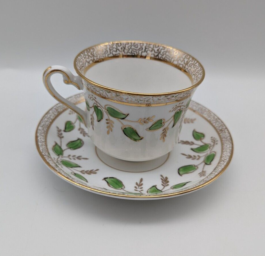 Vintage Phoenix Bone China TF & S Ltd England Green Ivy Gold Trim Tea Cup Saucer