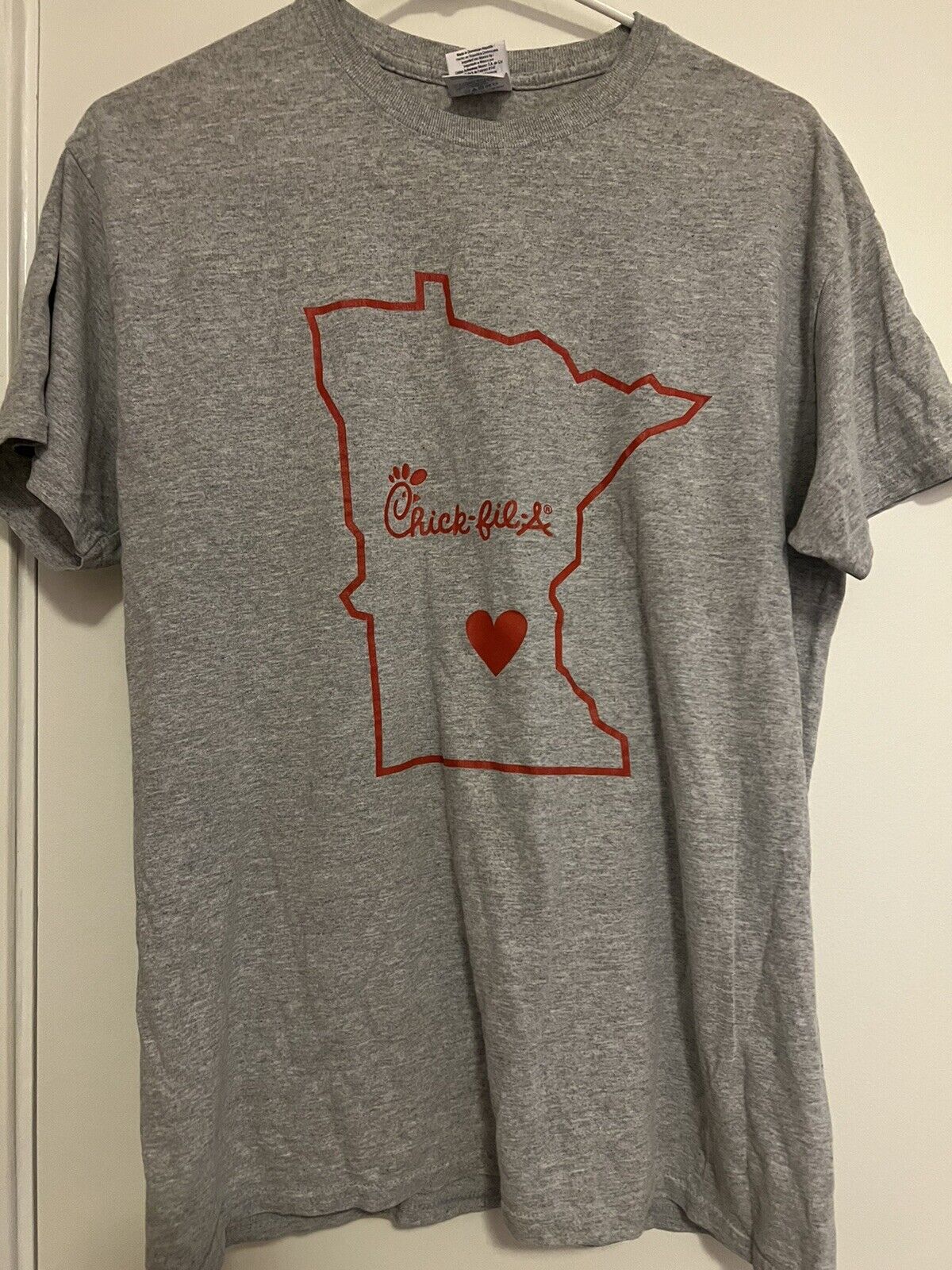 Chick-Fil-A shirt. Minnesota. Fast Food.  Gray. Size M.
