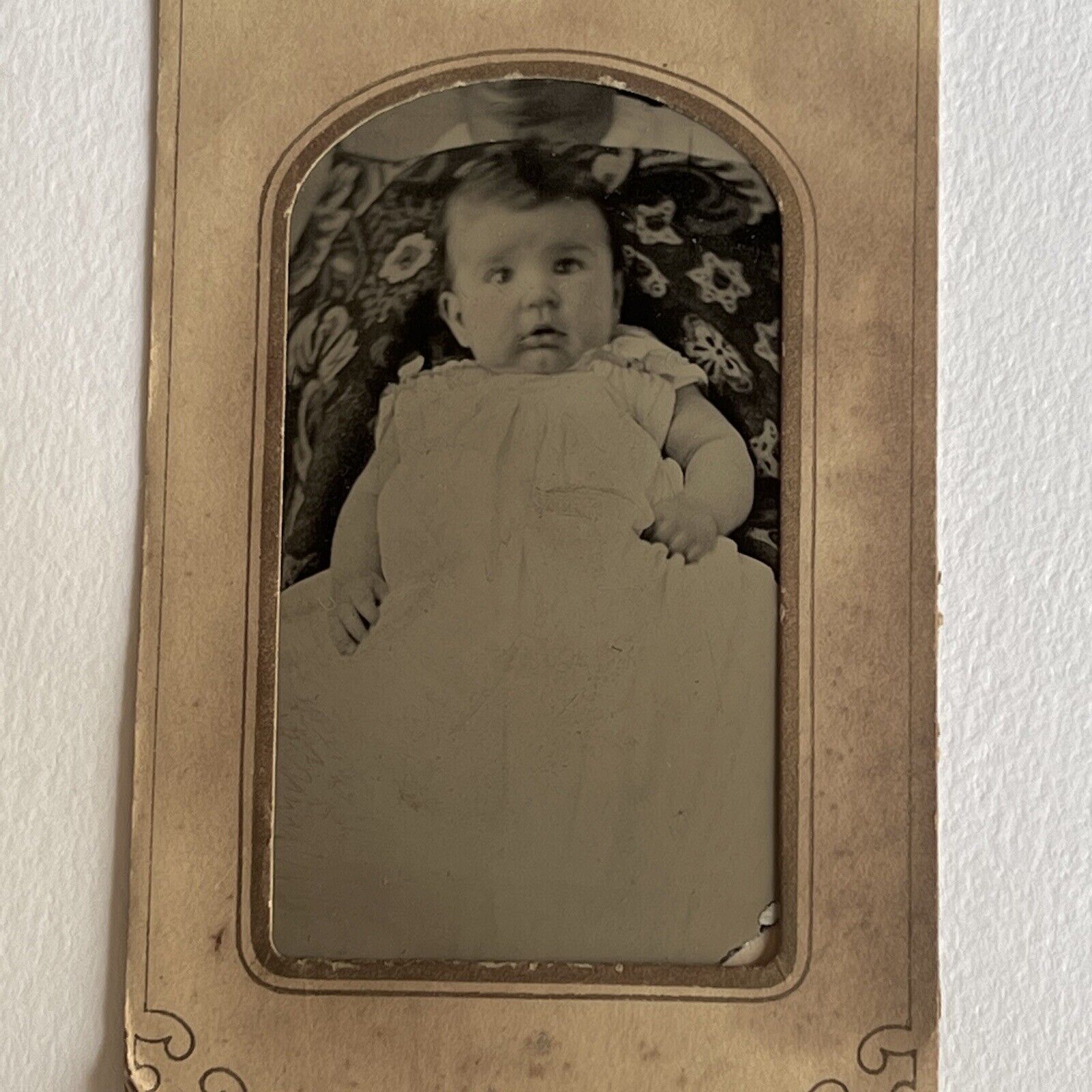 Antique Tintype Photograph Baby Hidden Mother Odd Visible Neck Spooky