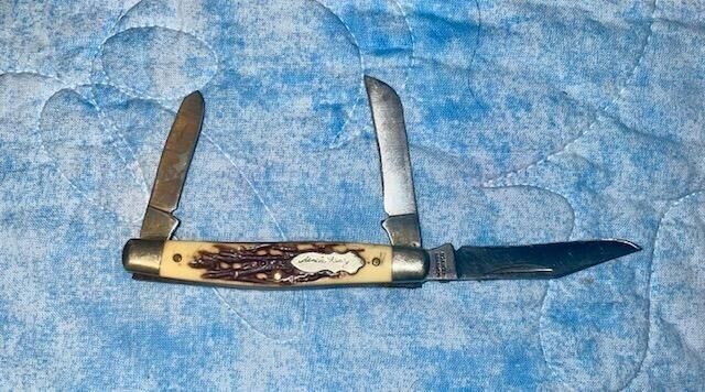 Schrade Uncle Henry USA Model 833UH with Staglon Handle Early 80's.