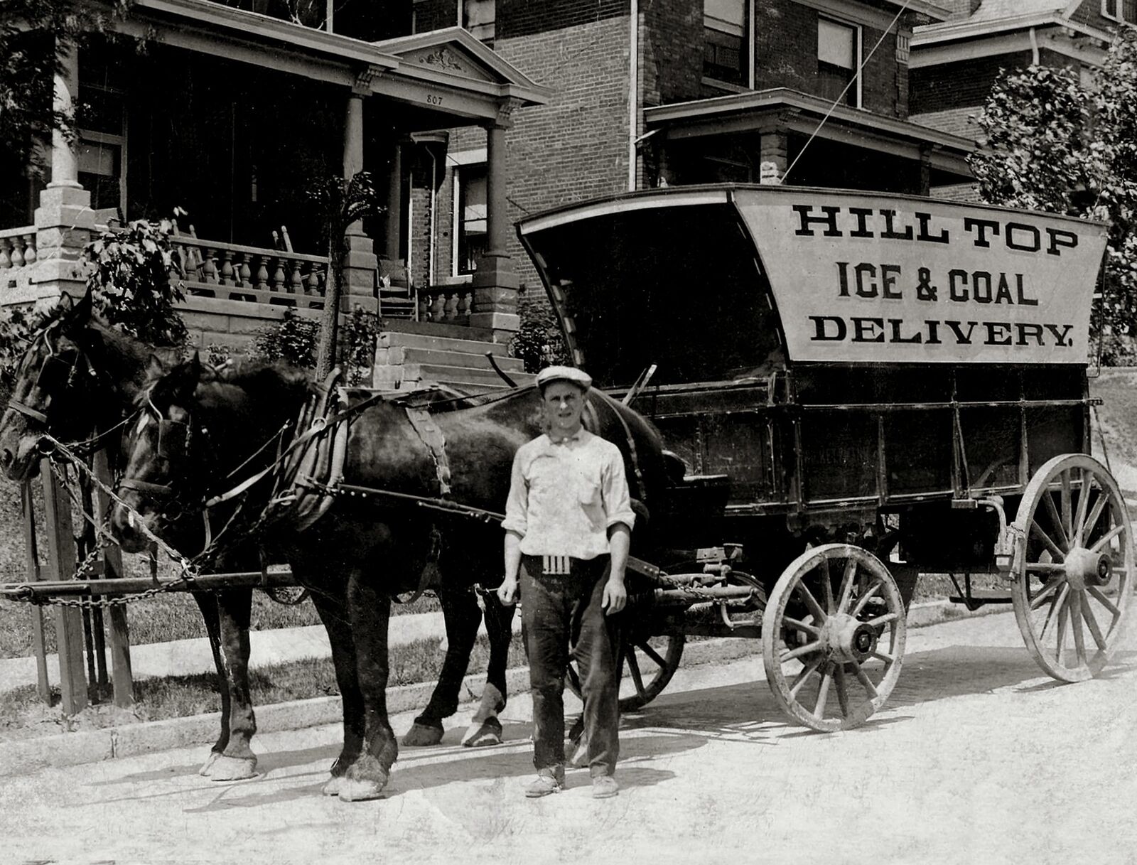 1910 ICE & COAL DELIVERY TRUCK Photo  (188-p)