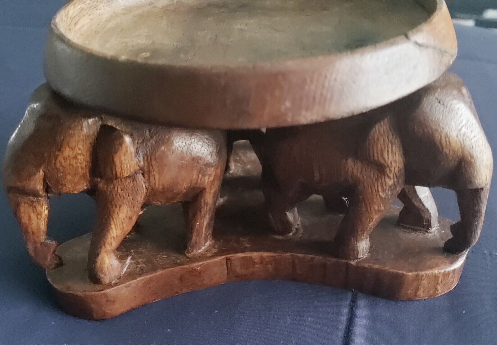 VINTAGE Hand Carved Wooden Elephant Display Tray Holder 6\