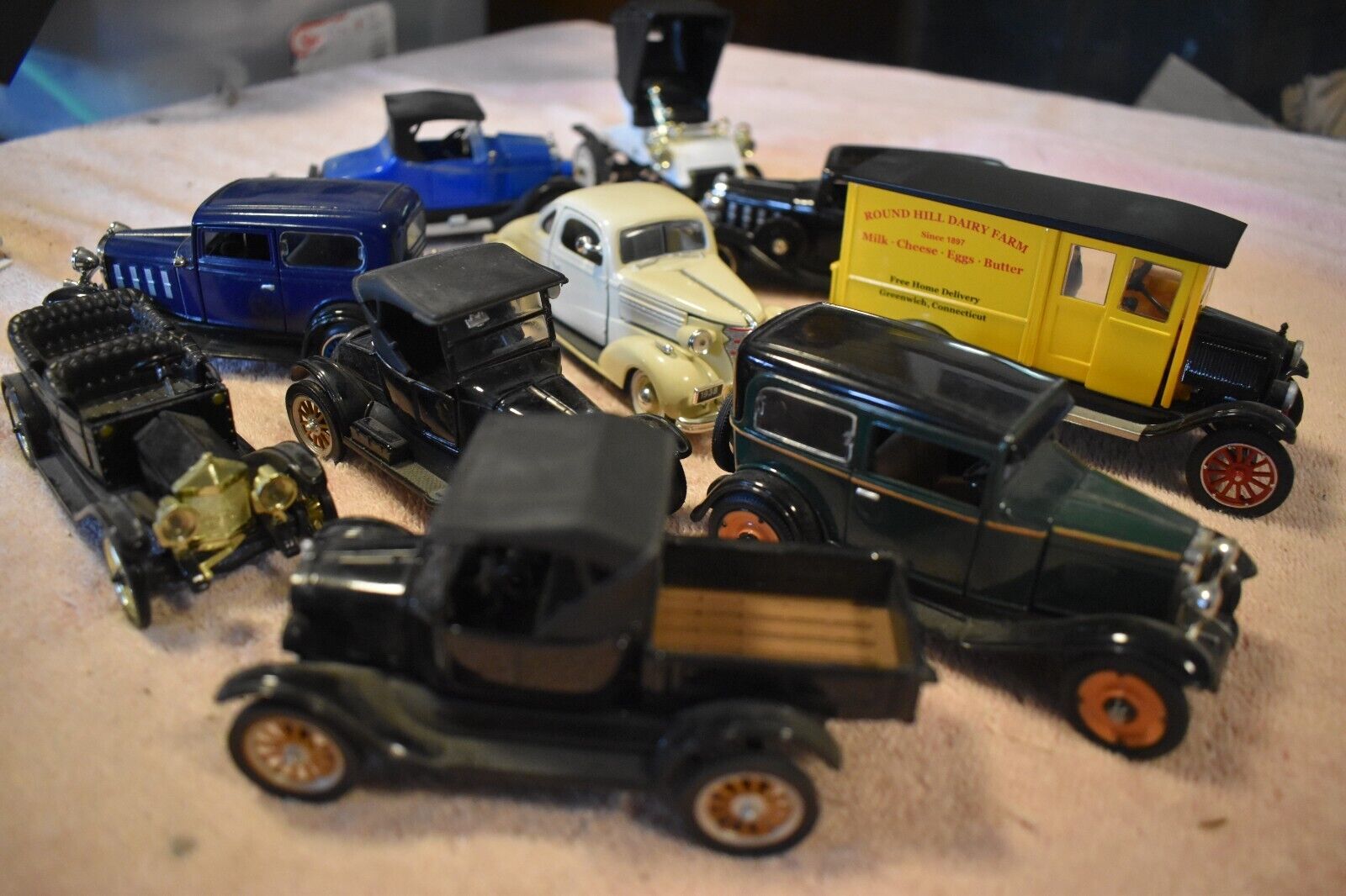 10 antique vehicle 1:32 die cast metal reproductions by Signature brand accurate