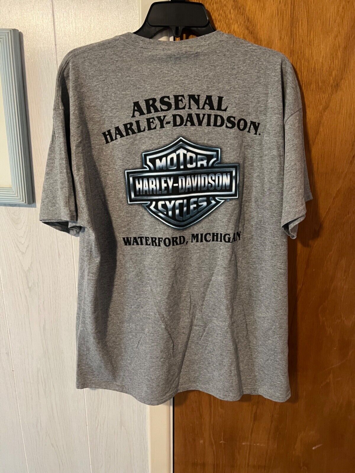 Harley Davidson short sleeve with pocket