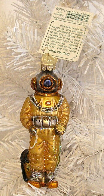 2012 DEEP SEA DIVER WITH TREASURE CHEST - OLD WORLD CHRISTMAS GLASS ORNAMENT NEW