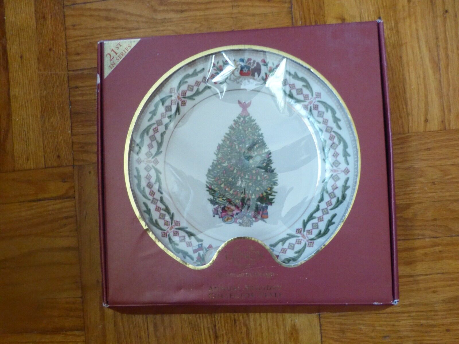 Lenox 2011 Christmas Plate - Trees from Around the World - Chile